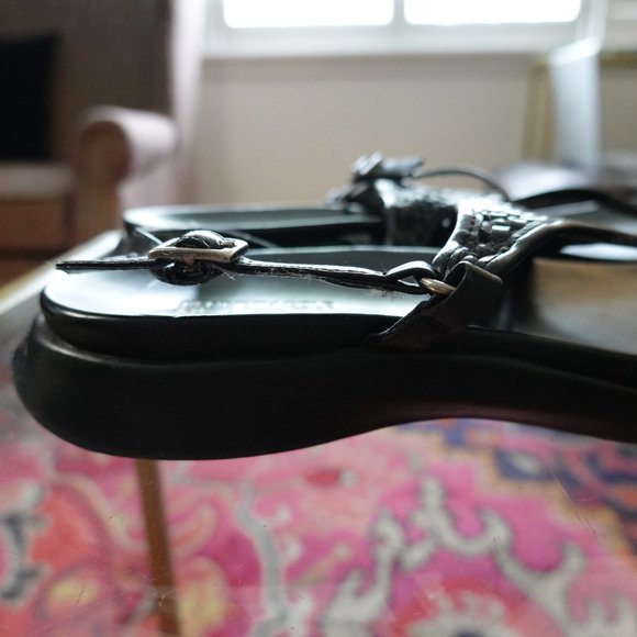 NWOB) Kenneth Cole Reaction Black Woven Leather Comfort Thong Sandal 9M - Picture 4 of 12